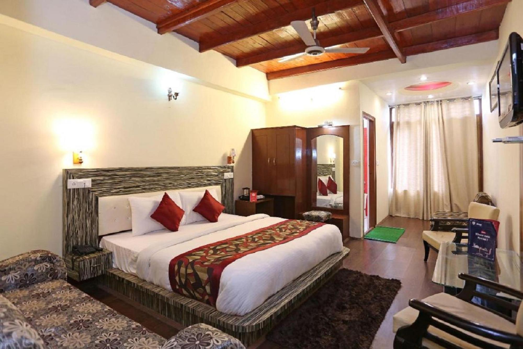 Goroomgo Moon Nainital Near Naini Lake - Parking & Lift Facilities -Hygiene And Spacious Room - Best Seller Dış mekan fotoğraf